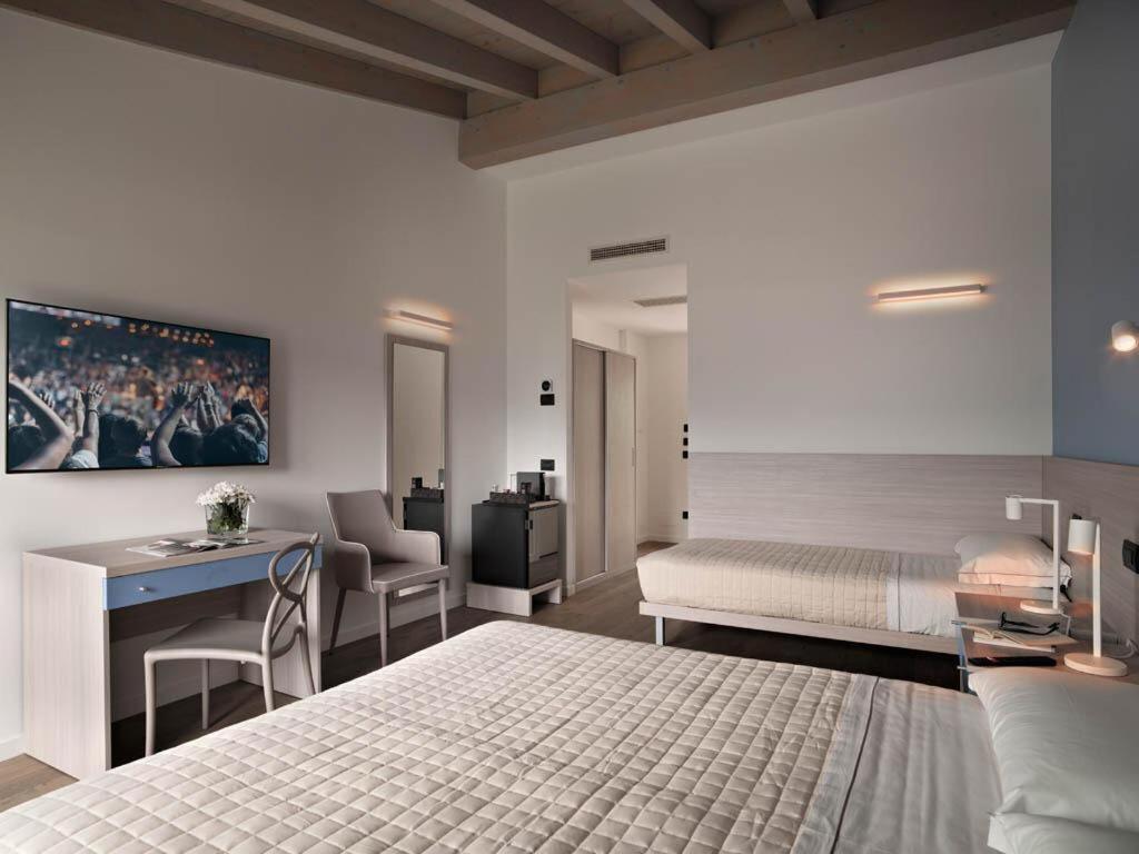 Residence Caffe Maya Maslianico Εξωτερικό φωτογραφία