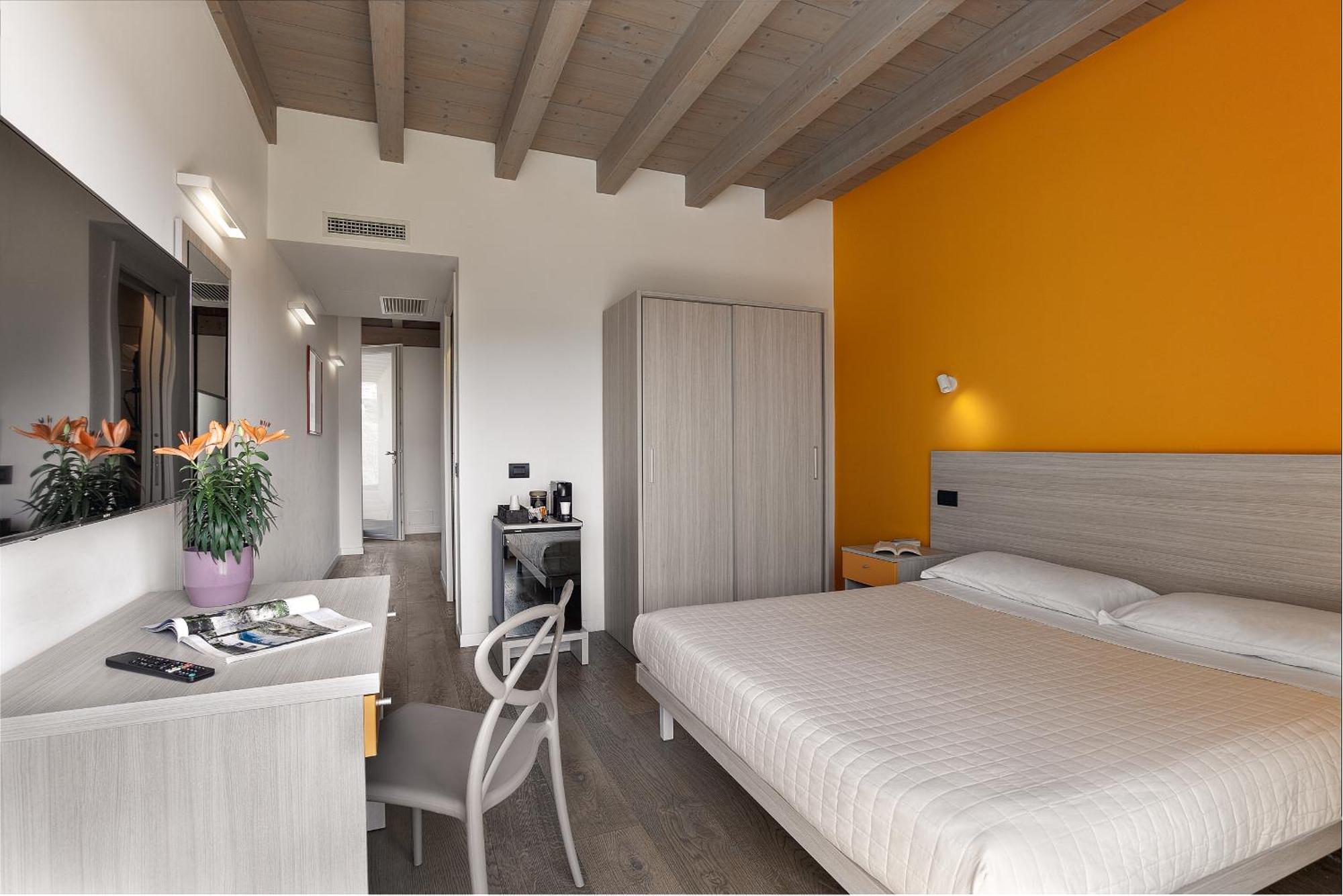 Residence Caffe Maya Maslianico Εξωτερικό φωτογραφία