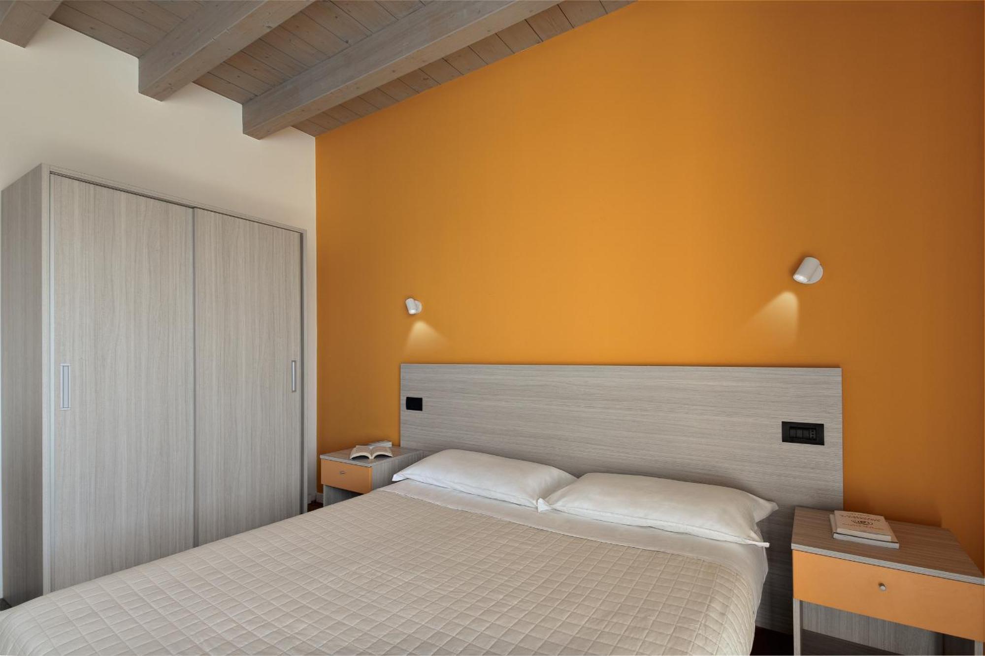 Residence Caffe Maya Maslianico Εξωτερικό φωτογραφία